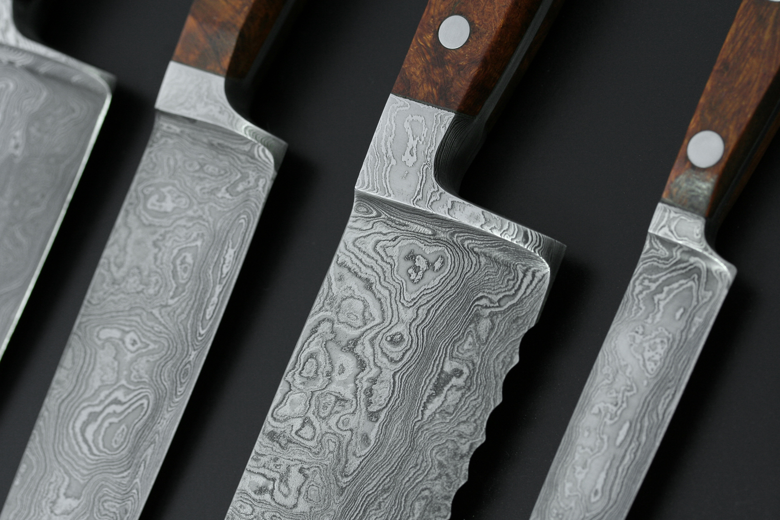 Güde Santoku aus Damast-Stahl- - 18 cm. Quality Made in SG bei ISS bestellen