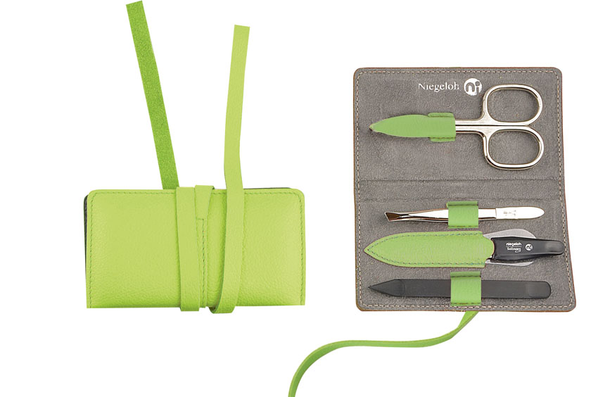 Maniküre Etui Serie Decora M 4 tlg- 86640 geanny smith Niegeloh  aus SG