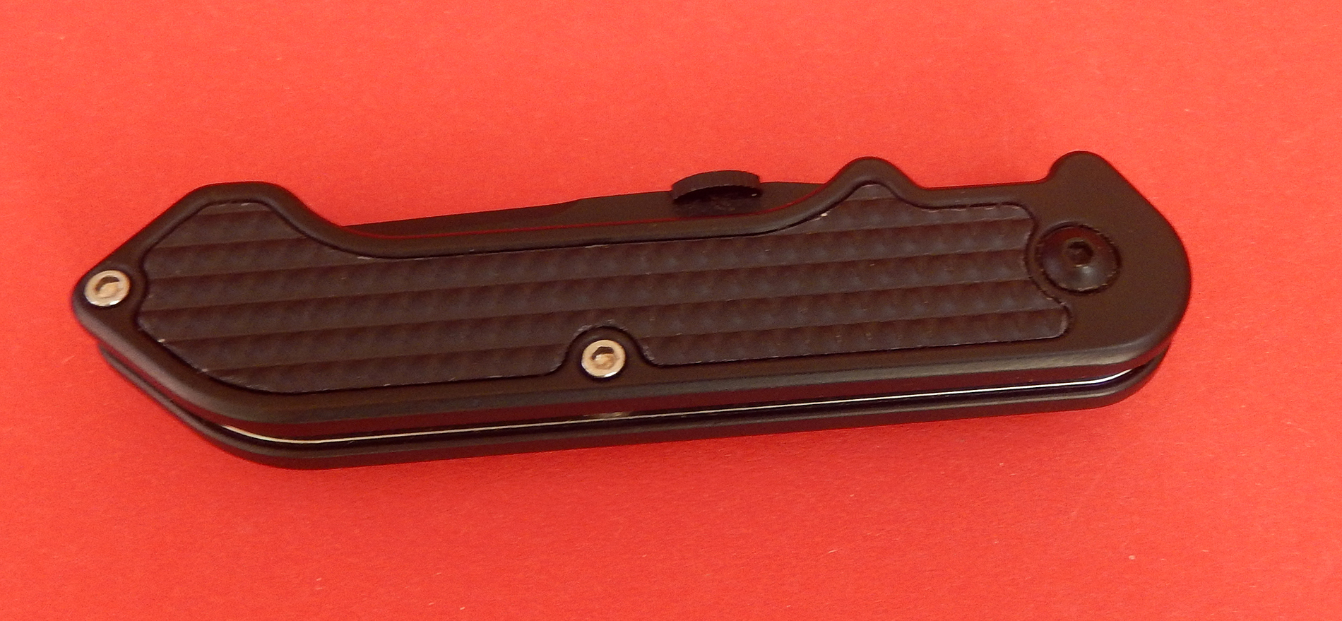 Einhandmesser von Eickhorn Mit seiner Tanto- gezahnte Klinge 7,8 cm aus rostfreiem AISI 440 A Einhandmesser von Eickhorn Mit seiner Tanto- gezahnte Klinge 7,8 cm aus rostfreiem AISI 440 A