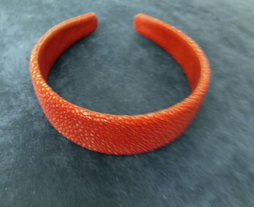 Niegeloh  Haarreifen EDITION ROCHEN rot aus Solingen