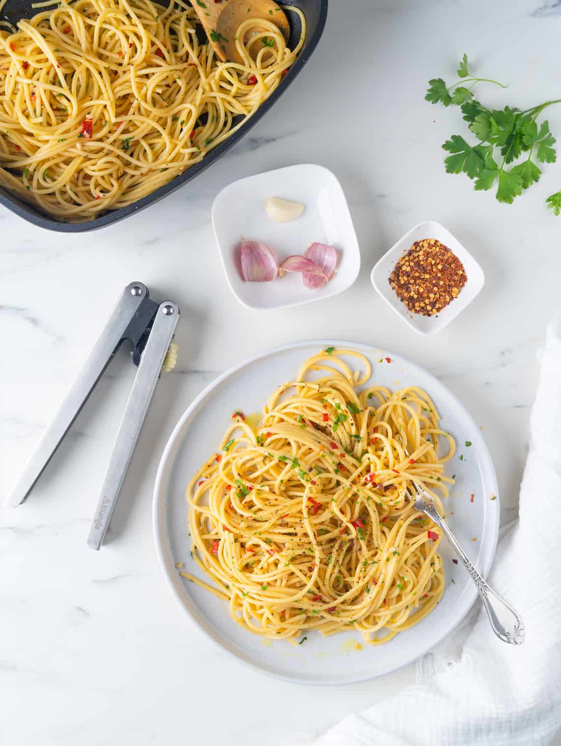KNOBLAUCH­SCHNEIDER & PRESSE DUO von triangle® Quality Made in SG