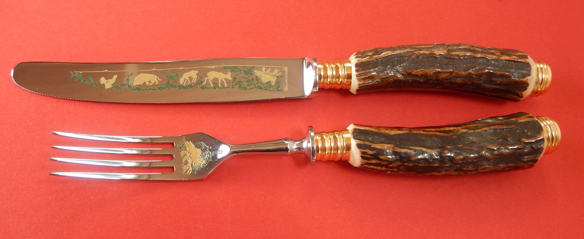 Messer und Gabel Rehwappen Griff aus echtem Hirschhorn, von Linder bei iss bestellen