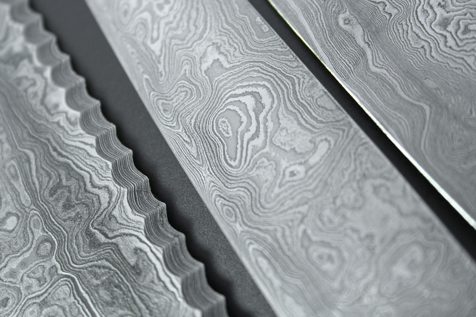 Güde Santoku aus Damast-Stahl- - 18 cm. Quality Made in SG bei ISS bestellen