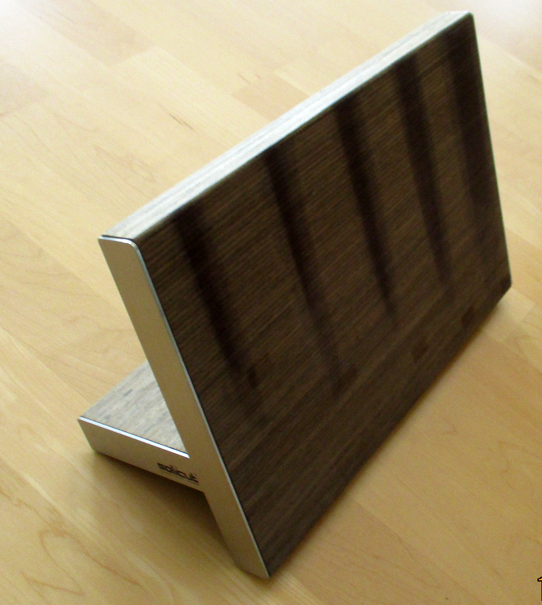 Magnet-Messerblock, dunkle Eiche furniert Ausstellungs Produckt ISS SG